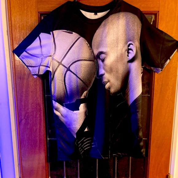 Basketball Super Star Kobe Bryant T Shirt ❤️🏀 - Picture 4 of 4